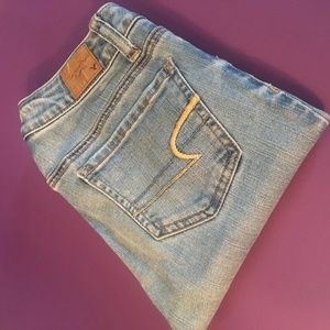 American Eagle Light Wash Jegging
